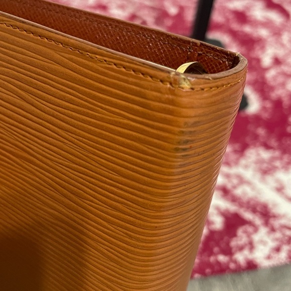 Louis Vuitton Tan Textured Organizer - Picture 5 of 14